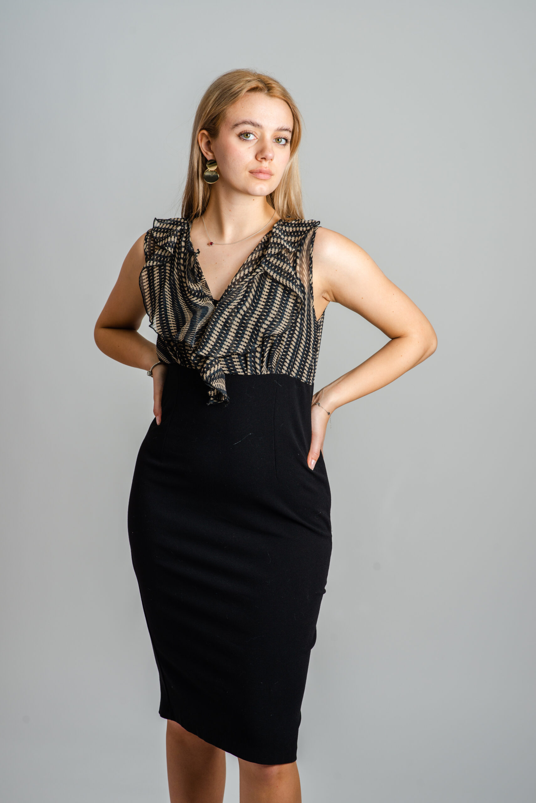 Sukienka WALLIS czarna - obrazek 2