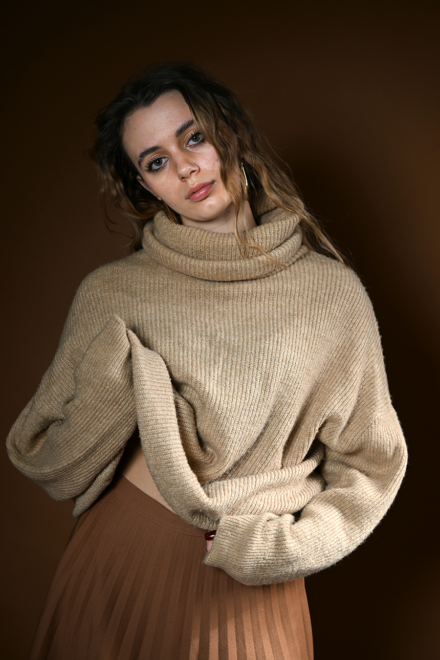 Sweter Dilvin beżowy